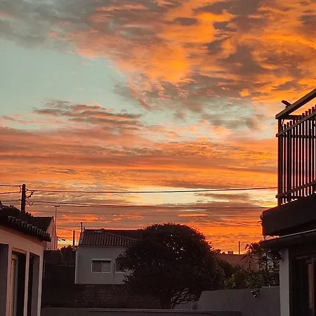 Apartman Character 2br Upper Retreat With Bbq Terrace Parking