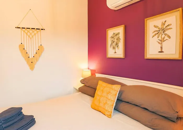 Character 2br Upper Retreat With Bbq Terrace Parking Διαμέρισμα Πόντα Ντελγκάντα