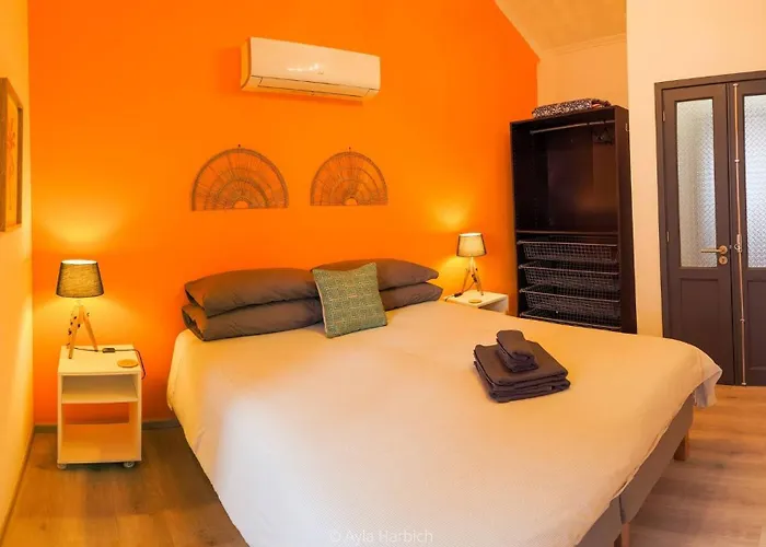 Διαμέρισμα Character 2br Upper Retreat With Bbq Terrace Parking Πόντα Ντελγκάντα