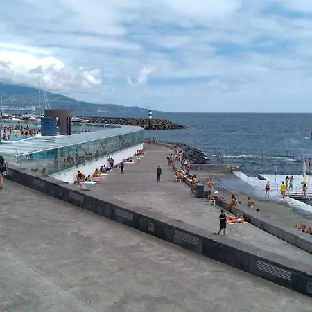 Character 2br Upper Retreat With Bbq Terrace Parking Daire Ponta Delgada