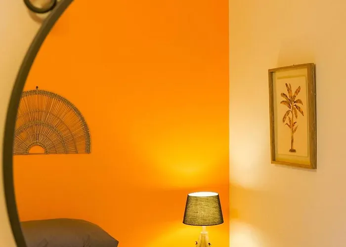 Character 2br Upper Retreat With Bbq Terrace Parking * ポンタ・デルガダ